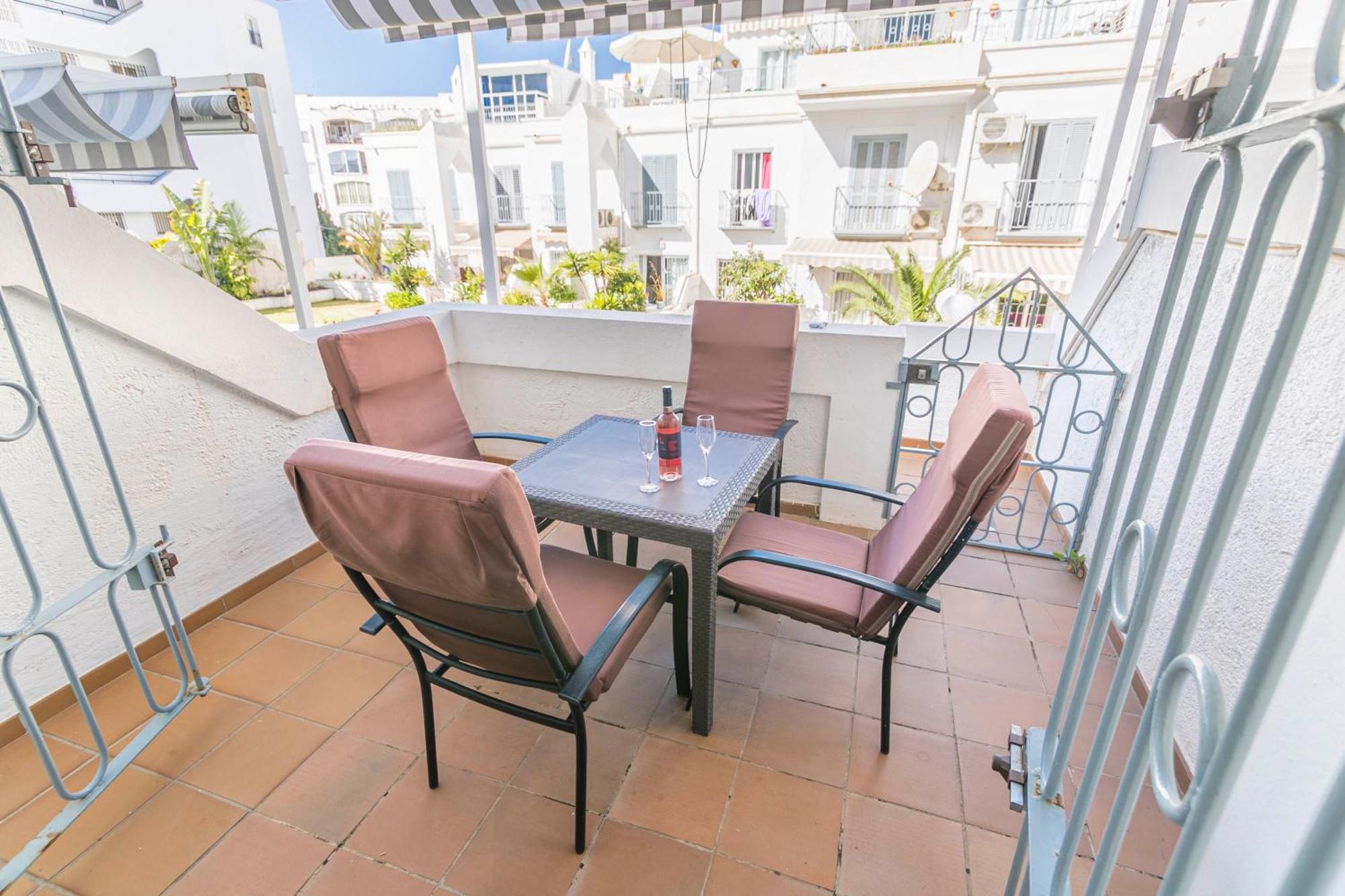 Canovas Nerja - Casa Adosada Con Piscina Los Huertos 6 외부 사진